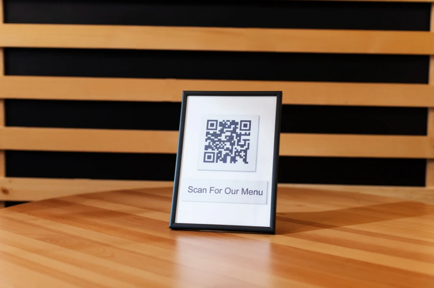 استند QR کد رومیزی