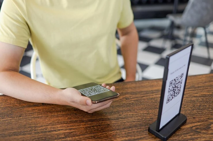 استند QR کد رومیزی نمایشگاهی